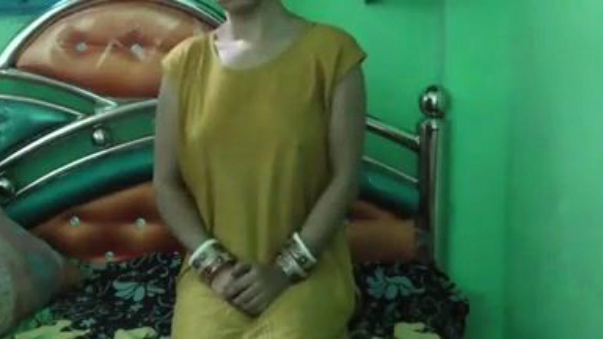 bengali wifey για άλλη μια φορά γεμισμένο με γείτονα πολύ ζεστό και γεράκι